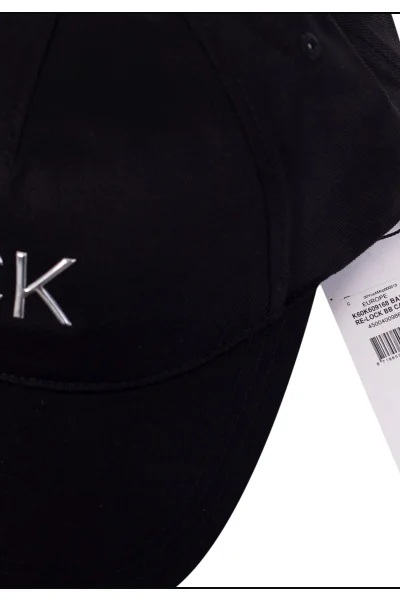 Černá unisex kšiltovka Calvin Klein RE-LOCK