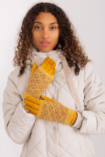 Žluté dámské rukavice se vzorem AT