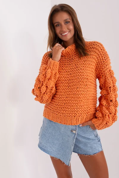 Oranžový vzorovaný dámský pulovr se zdobenými rukávy FPrice