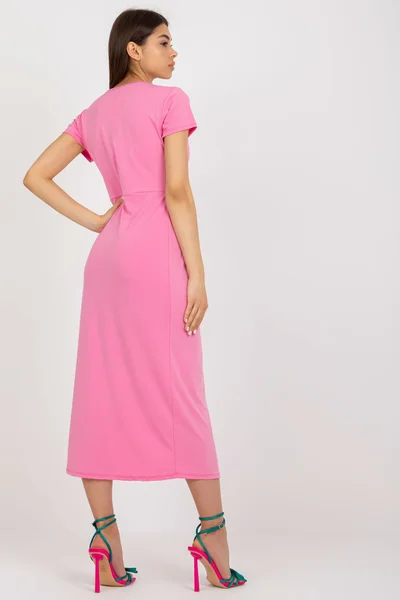 Světle růžové dámské midi šaty twist FPrice
