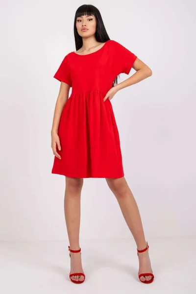 Červené dámské šaty s rozšířenou sukní Rue Paris