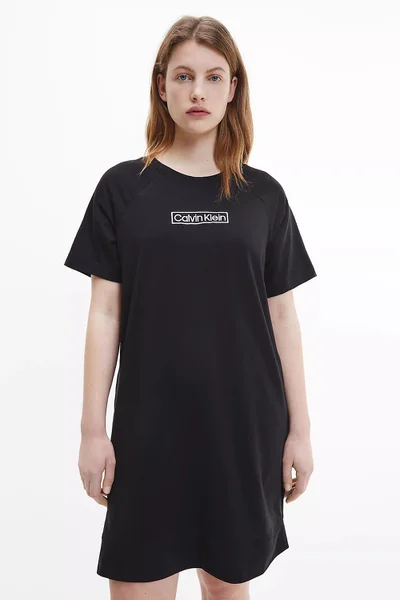 Černá bavlněná noční košile Calvin Klein rovný střih