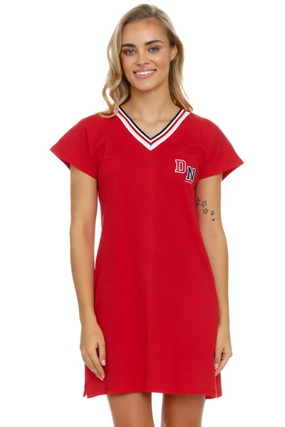 Bavlněná dámská noční košile sportovní styl v červené barvě DOCTOR NAP