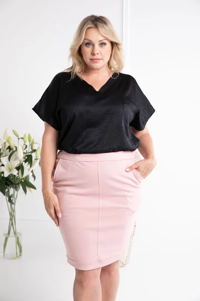 Plus size dámská přiléhavá růžová sukně Karko