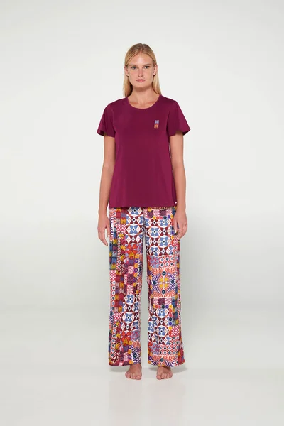 Dámské pyžamo s pestrobarevnými kalhotami Vamp