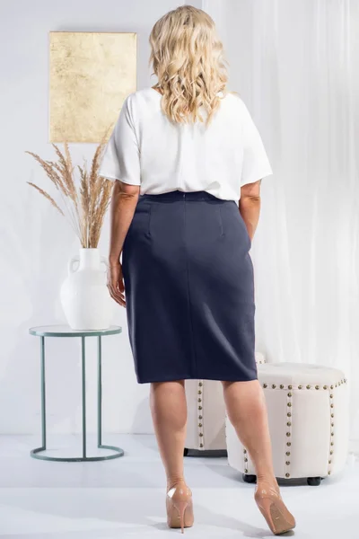 Plus size dámská pouzdrová sukně ke kolenům Karko