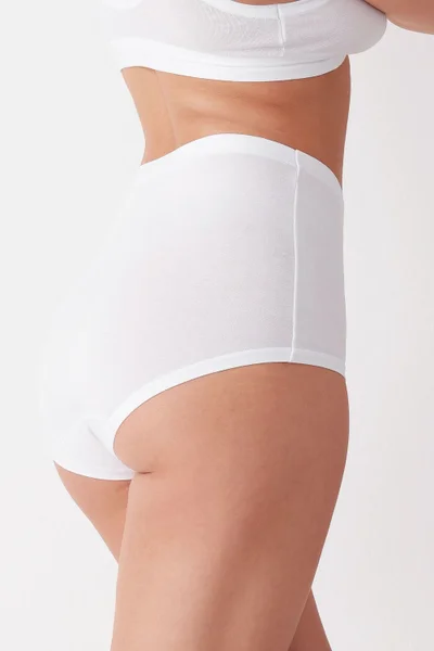 Komfortní dámské vysoké kalhotky v bílé barvě Cotonella