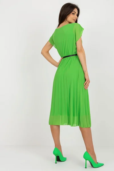 Limetkově zelené letní midi šaty s opaskem FPrice