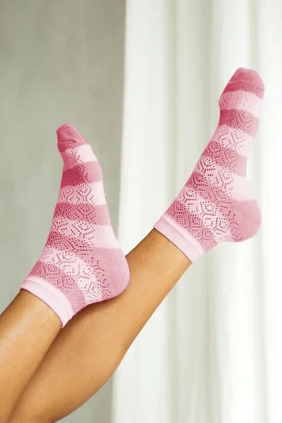 Pruhované dámské ponožky Milena mix barev