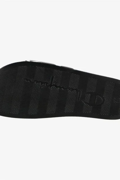 Gumové pánské pantofle v černé barvě CHAMPION