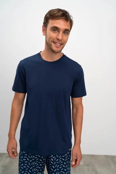 Tmavě modré pánské bavlněné tričko s krátkým rukávem Vamp