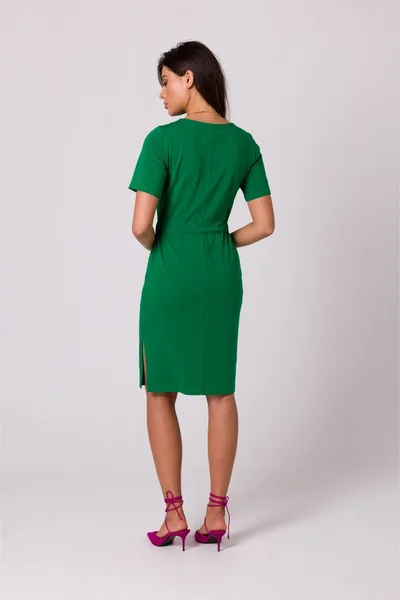 Pouzdrové dámské šaty v zelené barvě BE
