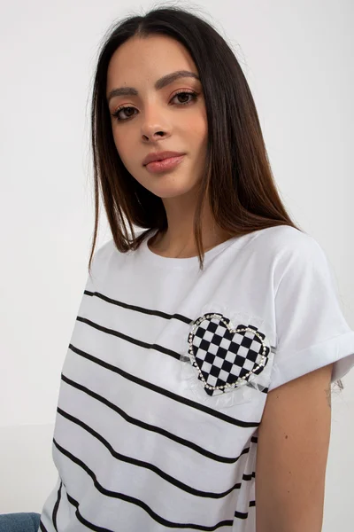 Lehké dámské pruhované tričko v bílé barvě FPrice
