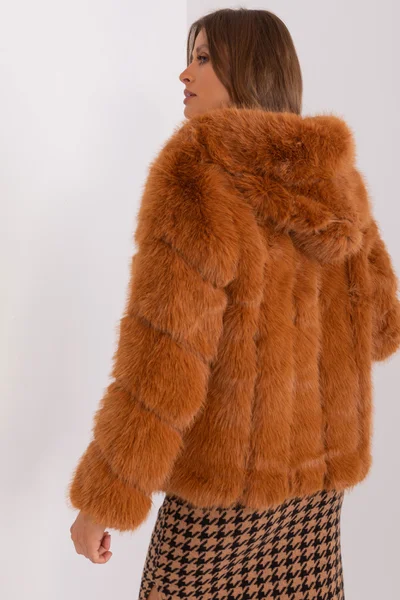 Měděný dámský zimní kožíšek s kapucí FPrice