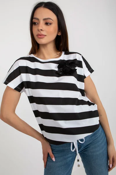 Černo-bílé dámské pruhované tričko s krátkým rukávem FPrice