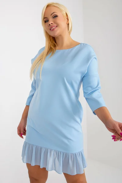 Bledě modré dámské mini šaty s tylovým volánkem plus size FPrice