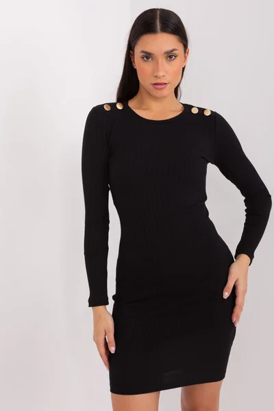 Přiléhavé dámské černé šaty s dlouhým rukávem FPrice