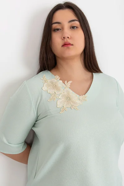 Mint dámské V-neck tričko FPrice