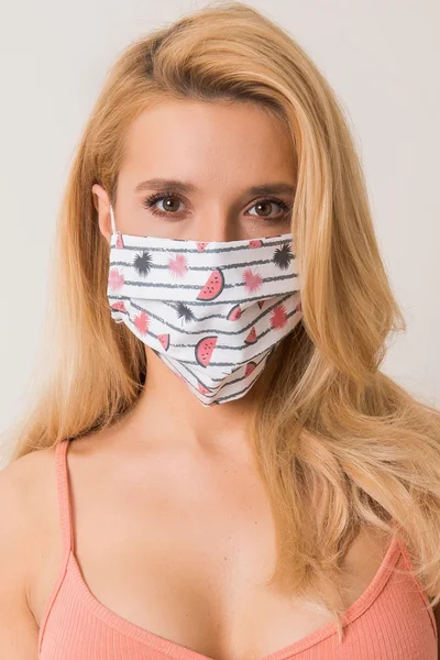Ochranná maska s bílým a růžovým potiskem FPrice