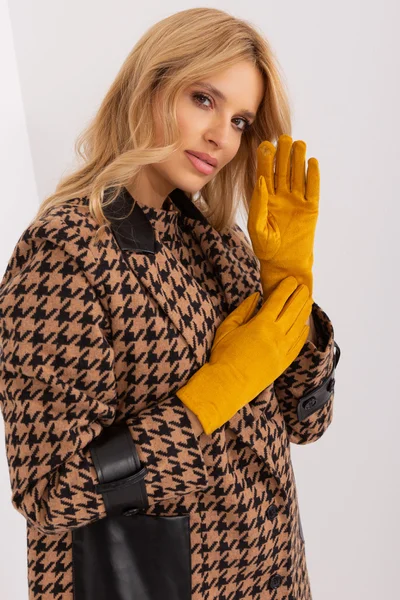 Okrově žluté dámské rukavice FPrice