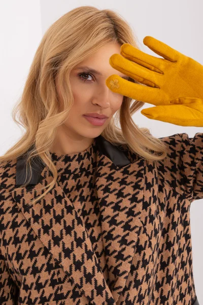 Okrově žluté dámské rukavice FPrice