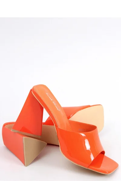 Moderní oranžové dámské pantofle s vysokým podpatkem SWEET SHOES