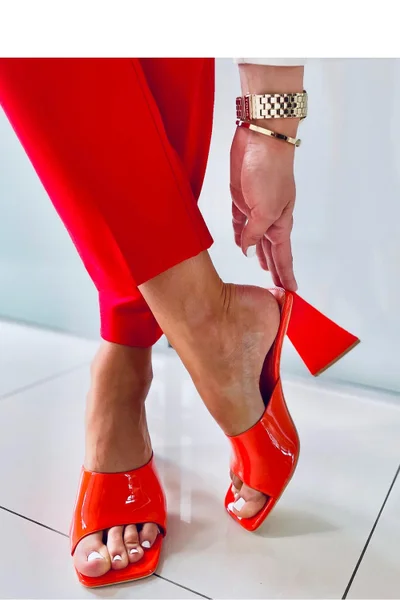 Moderní oranžové dámské pantofle s vysokým podpatkem SWEET SHOES