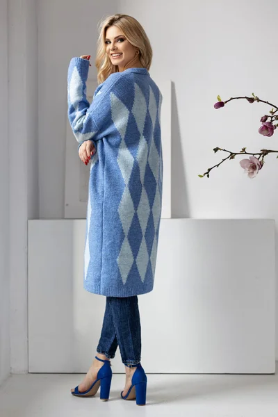 Modro-bílý dámský dlouhý kardigan se vzorem PeeKaBoo