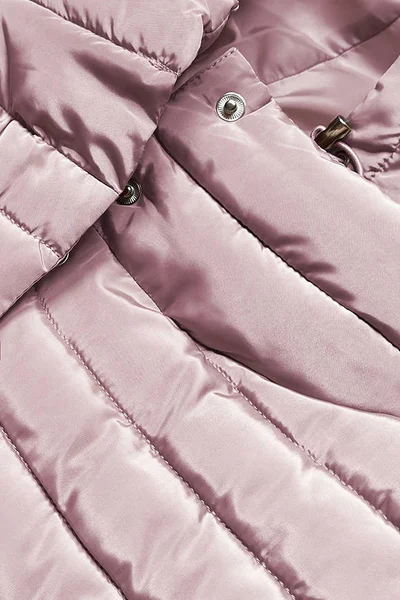 Pudrově růžový prošívaný dámský kabát s náplety MINORITY