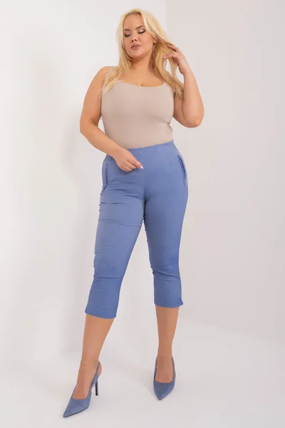 Světle modré dámské plus size 3/4 kalhoty FPrice