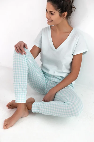 Bavlněné pohodlné dámské pyžamo s dlouhými kalhotami Sensis