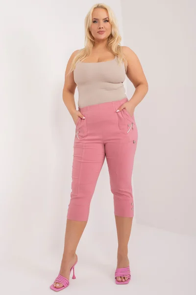 Světle růžové dámské capri kalhoty s kapsami FPrice plus size