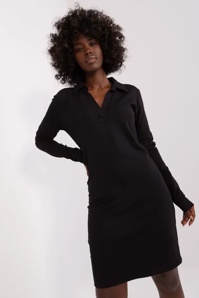 Černé dámské šaty s límečkem FPrice