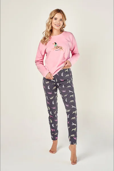Pohodlné dámské pyžamo s růžovým tričkem Taro