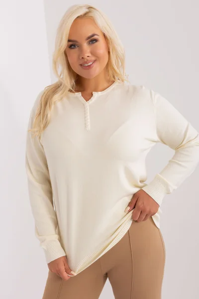 Dámský krémový plus size svetr s knoflíky FPrice