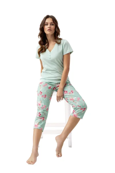 Světle zelené dámské pyžamo s capri kalhotami Luna