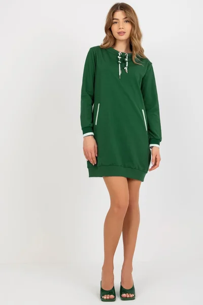 Zelené teplákové šaty s kapsami Relevance