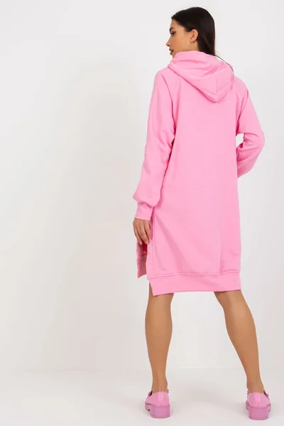 Růžové mikinové šaty s kapucí a kapsami FPrice