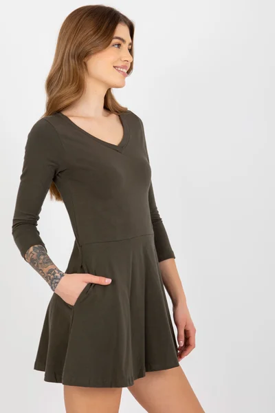 Khaki mini šaty s rozšířenou sukní FPrice