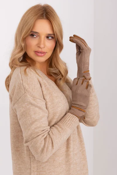 Světle hnědé dámské rukavice AT