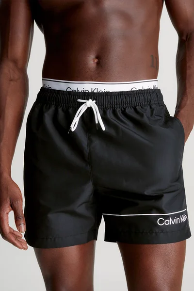 Pánské černé koupací šortky s bílými detaily Calvin Klein