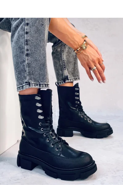 Koženkové šněrovací dámské boty Army styl Inello