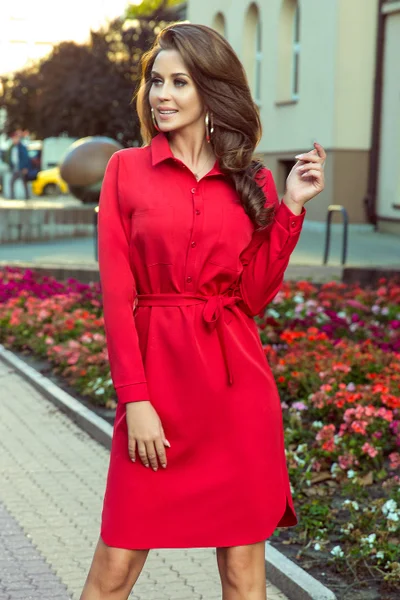 Červené elegantní šaty Numoco 284-1