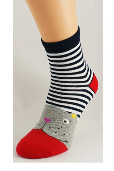 Dámské vzorované ponožky Bratex Ona Classic 0136