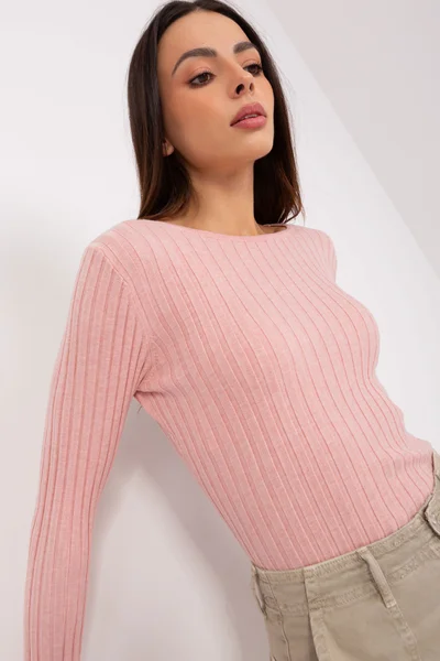 Světle růžový dámský přiléhávý pulovr FPrice