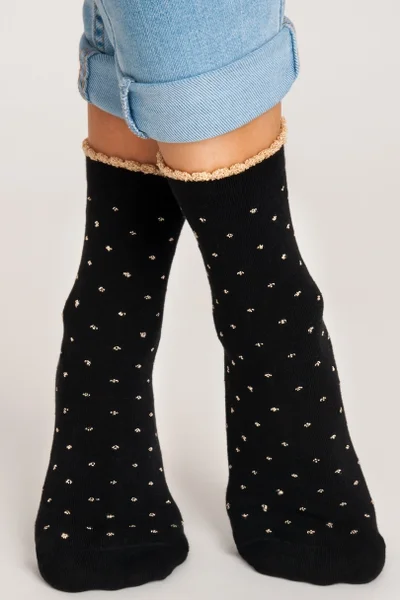 Černé bavlněné ponožky s jemnými puntíky Noviti