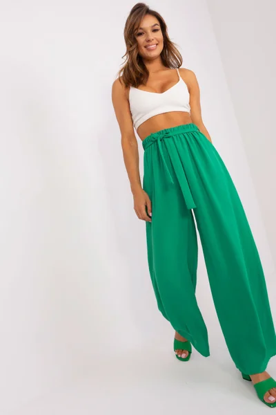 Smaragdově zelené dámské široké kalhoty volný střih Och Bella