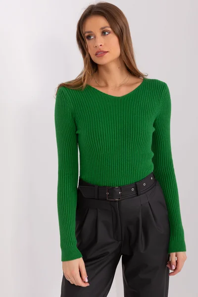 Zelený žebrovaný dámský pulovr s výstřihem do V FPrice