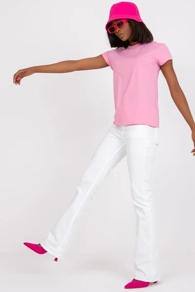 Světle růžové pohodlné dámské tričko FPrice