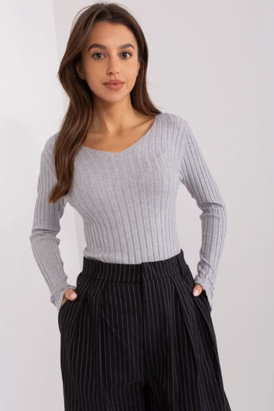 Světle šedý dámský žebrovaný svetr s dlouhým rukávem Factory Price